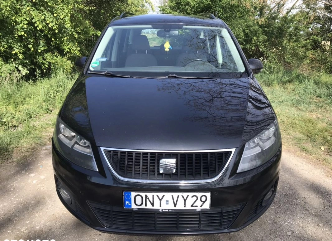 Seat Alhambra cena 29500 przebieg: 300000, rok produkcji 2010 z Paczków małe 562